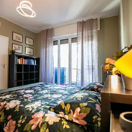Chic And Freak Atelier Apartamento Como